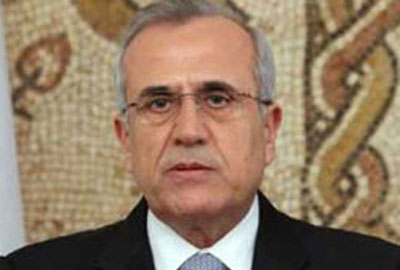 هل يبقى رئيس الجمهوريّة في بعبدا بعد الخامس والعشرين من أيار؟
ماذا يُخفي تحذير سليمان من انهيار الحكومة والمؤتمر التأسيسي؟