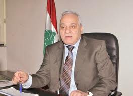 غسان غصن :ليت اللجنة لم تجتمع ولم تقترح مثل هذا الاقتراح ونحن نؤيد النزول الى الشارع وندعو الى اعطاء الحق لاصحابه.