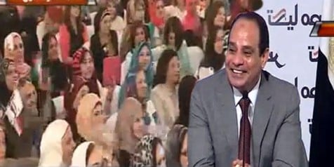 بالفيديو السيسي محبوب النساء في مصر 