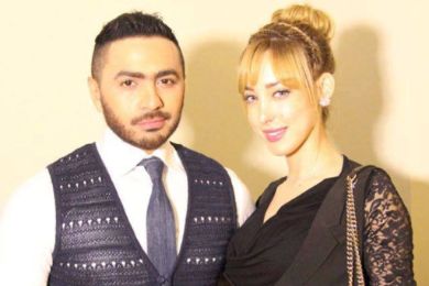 مفاجأة . تامر حسني :زوجتي كانت على علاقة برجل قبلي 