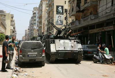 اعتقال مسؤول عسكري في جبل محسن
قادة المحاور في طرابلس
سلموا انفسهم للجيش اللبناني