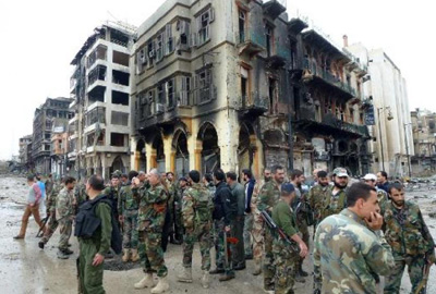 كيري يلتقي الجربا رسمياً ولا وعود بالأسلحة
المسلحون أخلوا حمص القديمة والمواطنون تفقدوها