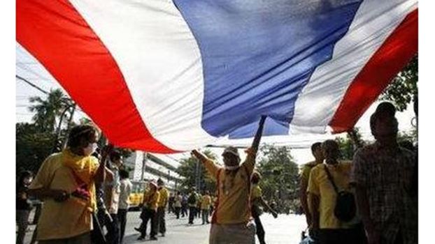 المتظاهرون التايلانديون يشنون "المعركة النهائية" ضد الحكومة