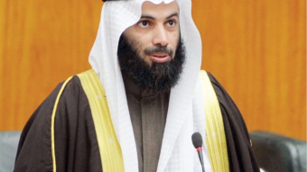 استقالة وزير العدل والأوقاف الكويتي لاتهامه بدعم الإرهاب