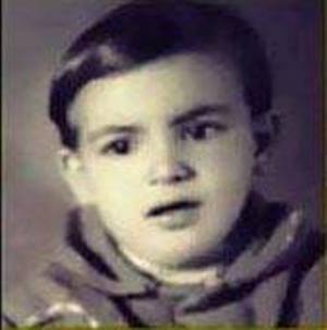 صور نادرة للسيد حسن نصر الله!