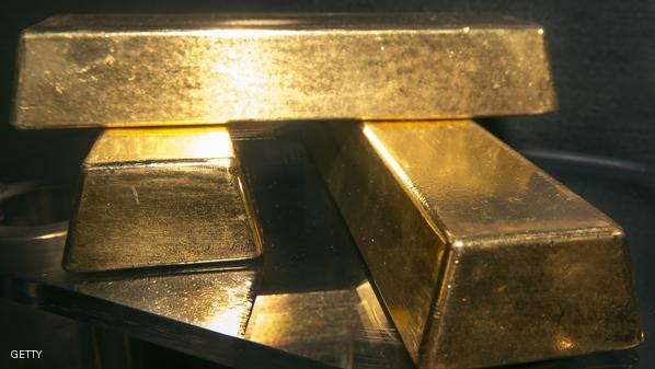 الأسهم وتوترات أوكرانيا ترفع سعر الذهب
