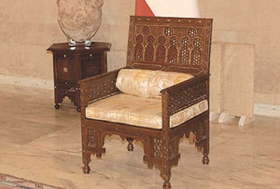 طربوش على رأس الجمهورية
