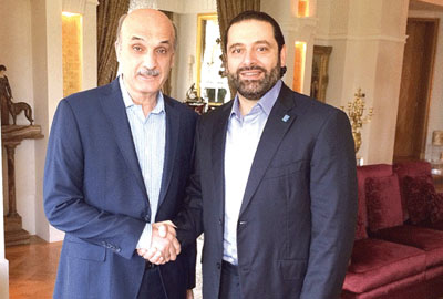 خوف جعجع من وصول عون جعله يلتقي الحريري لجسّ النبض
لقاءات باريس تؤكدّ أن فرص «الحكيم» معدومة.. وما يجري مُناورات