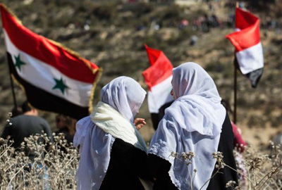 الجيش السوري يتقدم في حلب واشتباكات بين المسلحين
الأمم المتحدة : سوريا تخلّصت من «غاز السارين»
المعارضة تطالب فرنسا بأسلحة نوعية لـ«الحرّ»