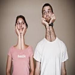  7 علامات للحب الكاذب تعرفو عليهم .!

