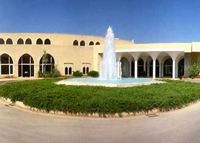 الاستحقاق اصبح محصوراً بالخارج ولبنان ينتظر اسم رئيسه بـ «كلمة سر»
مرشحو الصف الثاني الى الواجهة بدعم غربي بعد فشل وصول الاقطاب