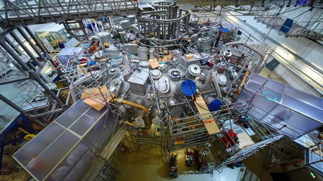 تدشين المفاعل النووي الاندماجي التجريبي Wendelstein 7-X في ألمانيا