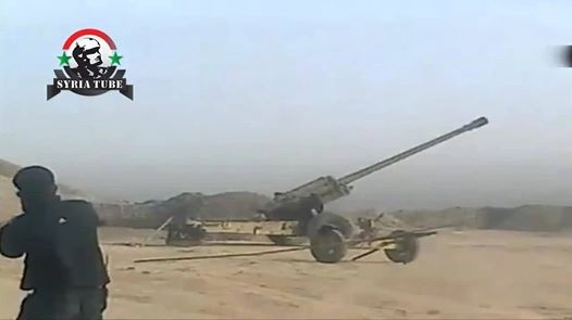 بالفيديو - انفجار مدفع بمقاتلي جبهة النصرة
