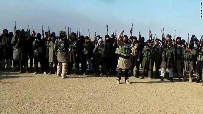داعش يعدم سورياً تجاوز المئة من العمر
