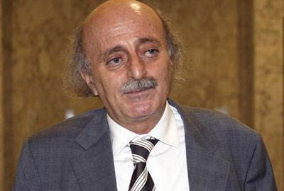 جنبلاط كان يفضّل التمديد لسليمان ويناور بترشيح حلو
لتقطيع الوقت الى حين نضوج الطبق الرئاسي