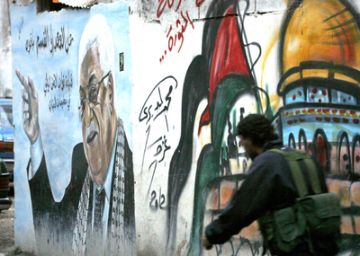 تعقيدات بين القوى الفلسطينيّة أخّرت إطلاق الخطّة الأمنيّة في عين الحلوة
الجيش قدّم كلّ التسهيلات... والأمور تنتظر ساعة الصفر