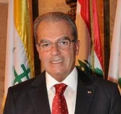 وديع الخازن اتصل بكرامي مستذكرا مزايا الرئيس الشهيد