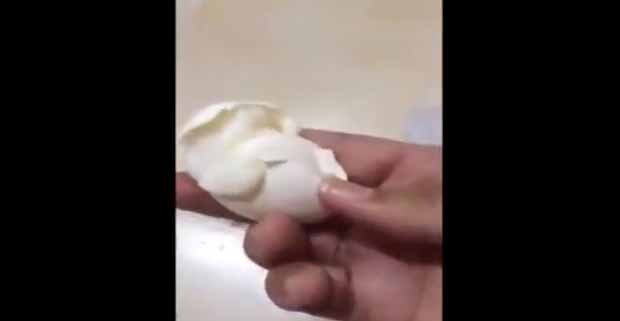 بالفيديو- حرارة الطقس في السعودية تسلق البيض