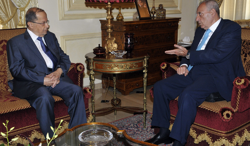 كيري: ملتزمون أمن لبنان وأدعو روسيا وحزب الله لوضع حد للحرب في سوريا ...
سلام متشائم وخياراته «مُرة» ولا مؤشرات على التفاهم داخل الحكومة ...
لقاء إيجابي بين بري وعون ولا حسم لحضور الجلسة التشريعية الثلثاء