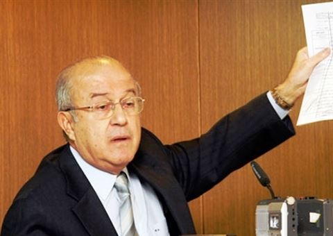 قباني عبر المنار يرد على السيد نصرالله 
