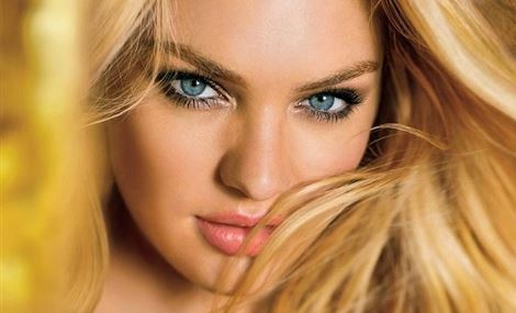 بالصور-المرأة الاكثر جاذبية لعام 2014!