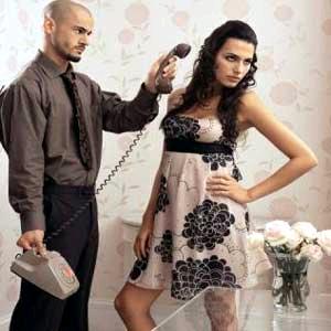 أيهما أقوى غيرة المرأة أم غيرة الرجل ؟