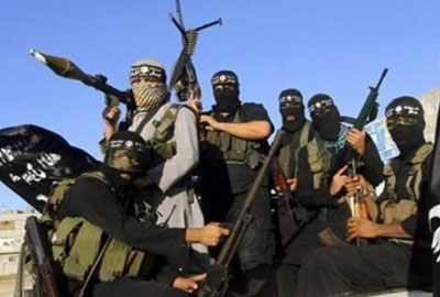 نزهة «داعش « في العراق أثبتت صوابيّة قرار «حزب الله» في مُحاربة التكفيريّين في معاقلهم
تسريبات : «أبو طاقية» هو أمير «جبهة النصرة» في لبنان
ومُختبئ في إحدى مغاور جرود عرسال 