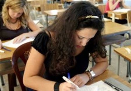  رهبة الامتحانات قتلت فتاة! 