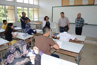 بعد طول انتظار 61 ألف تلميذ خضعوا للامتحانات الرسميّة في يومها الأول
أجواء هادئة بعد العاصفة النقابيّة والأهالي يخشون تجدّدها عند التصحيح
بو صعب: الوزارة لا يمُكن أن تفرض التصحيح وليس لديها القدرة للقيام به