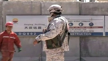 إجلاء بعض الموظفين الأجانب من العراق