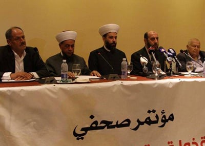 مؤتمر حول بلدة طفيل تُطالب
الدولة بتأمين الرعاية لأهلها