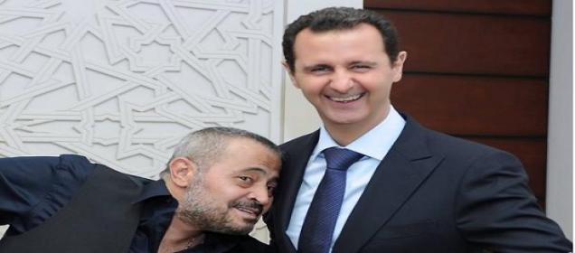  صور جديدة للوسوف وهو يقبّل الرئيس الأسد 