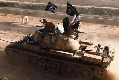 هيغ من بغداد: «داعش» يحمل فكراً غريباً على المنطقة
بارزاني: سنجلب كل قواتنا لحماية كركوك إذا اضطررنا