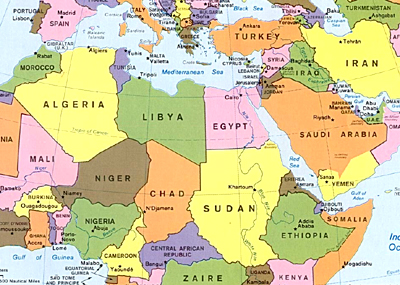 «الكونفدراليّة» «وصفة» أميركيّة للحلّ في المنطقة فهل يبقى لبنان بمنأى عن مخاطرها ؟؟
كيري يُسوّق رسميّـاً لاتفاق «دايتون» جديد وكردستان الاختبار الأول للنجاح أوالفشل...
قوى سياسيّة تحضر «الأرضيّة» للمشروع و نصائح عربيّة بتحصين «الساحة اللبنانيّة»