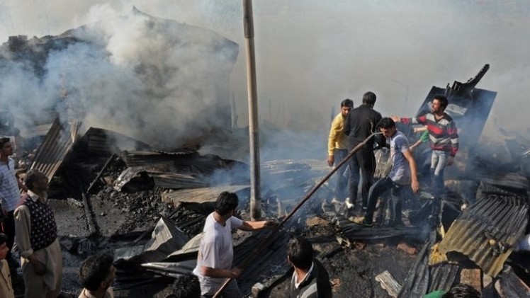 مقتل 14 شخصا بانفجار أنابيب غاز في الهند