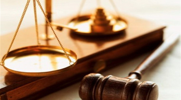  الادعاء على موظف في الضمان وشخص آخر بجرم اختلاس اموال عامة