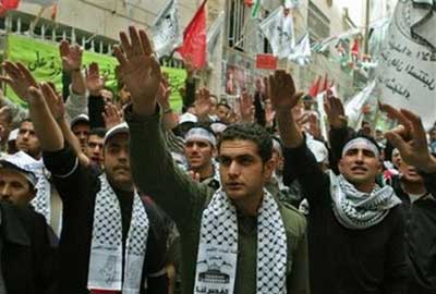 فلسطين: مأزق قيادة وحيويّة شعب