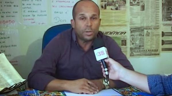 منجّم فلكي برازيلي: توقع من سيفوز بالمونديال ورأى إصابة نيمار وهزيمة البرازيل قبل شهر!