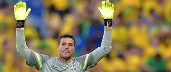 حارس مرمى منتخب البرازيل يعتزل اللعب الدولي!؟
