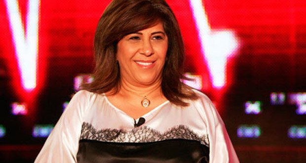 
ليلى عبد اللطيف تتوقَّع: “فنانة تُقتل.. ونجوى وإليسا عروستان”!