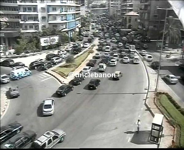 التحكم المروري: حركة المرور كثيفة من الصالومي بإتجاه الحايك وصولاً الى جسر الواطي