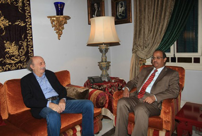سفير ماليزيا زار جنبلاط وجعجع