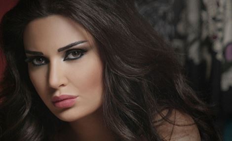 سيرين عبد النور توضح سبب ردّها القاسي!