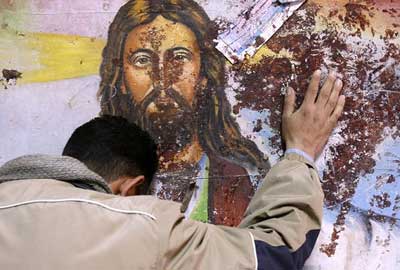 المسيحيّون «ن» في الموصل نور المحبّة الساطع في ظلمة «الداعشيين»
والشيعة «ر» ريح المحبّة العاصفة في وجه الإرهابيين