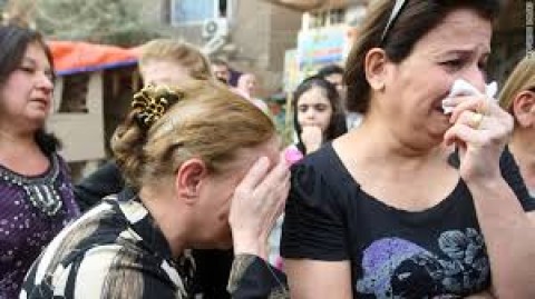: بعد قتل “داعش” للمئات في سوريا..مسيحيو الموصل يفرون هربًا من الجزية والقتل