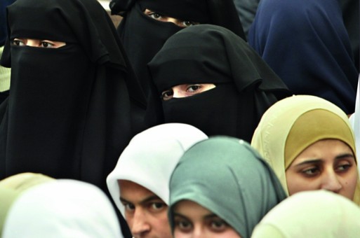 الأزهر يصدم المسلمين.. الحجاب ليس فريضة