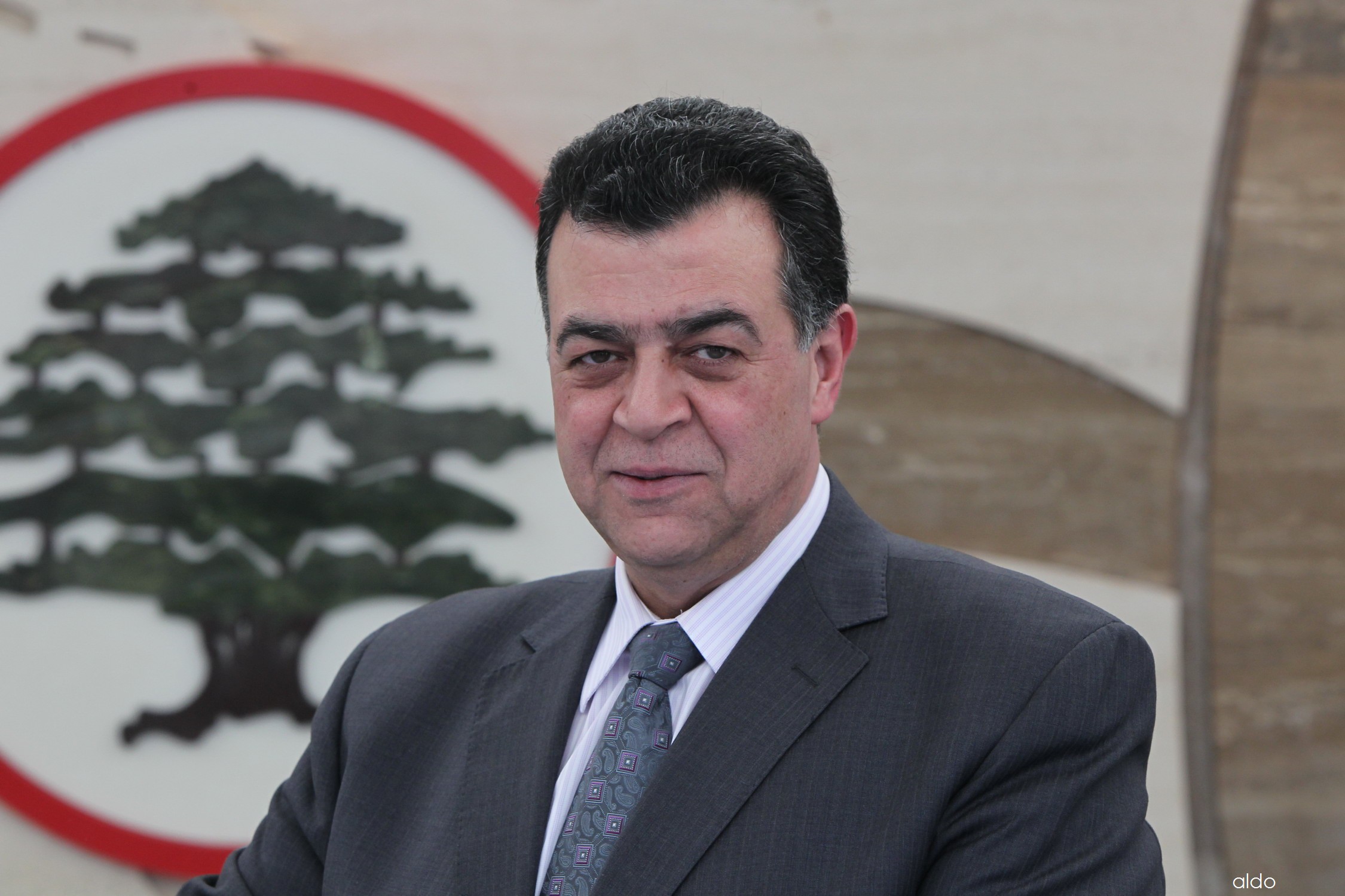 المعلوف: نرحّب بأي تقارب يؤمّن استقرار طويل الأمد في المنطقة