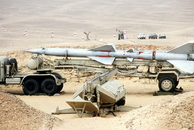 روسيا شحنت عام 1973 أسلحة نووية للقاهرة