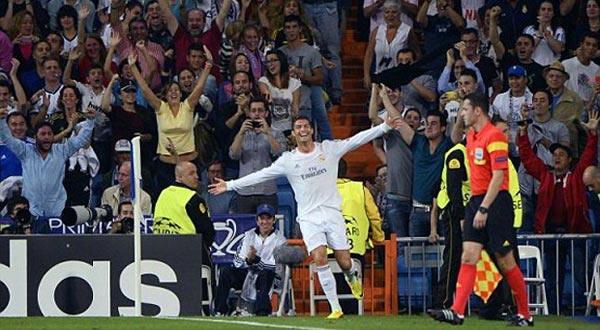 دي ماريا ورونالدو يقودان ريال مدريد لفوز سهل على كوبنهاجن 
