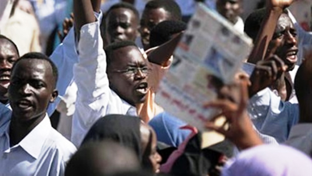 35 سودانيا يمثلون أمام المحكمة  بتهمة التحريض على أعمال شغب